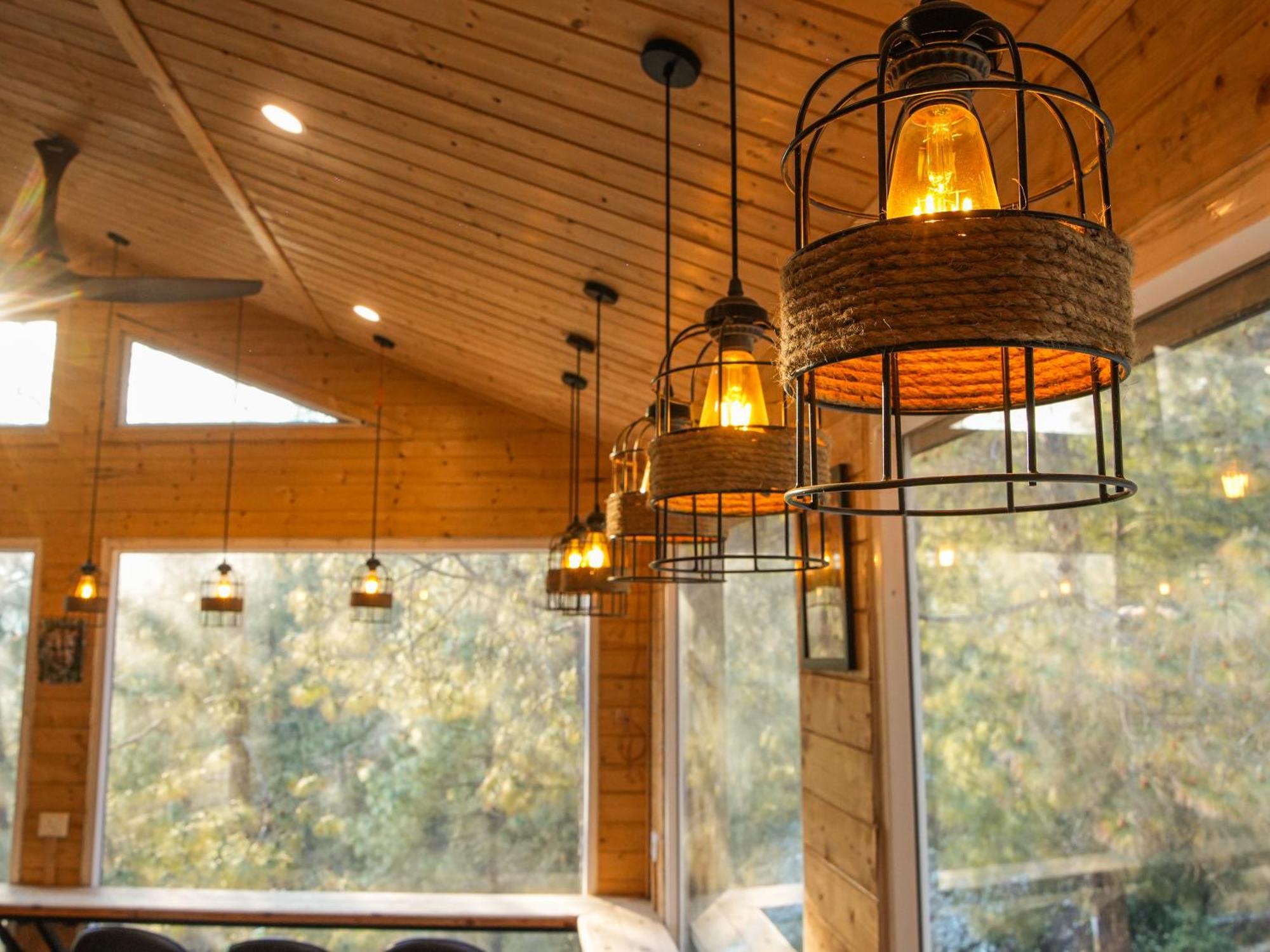 מלון מוקטשוואר Thehimalayanliving Whistling Pines מראה חיצוני תמונה