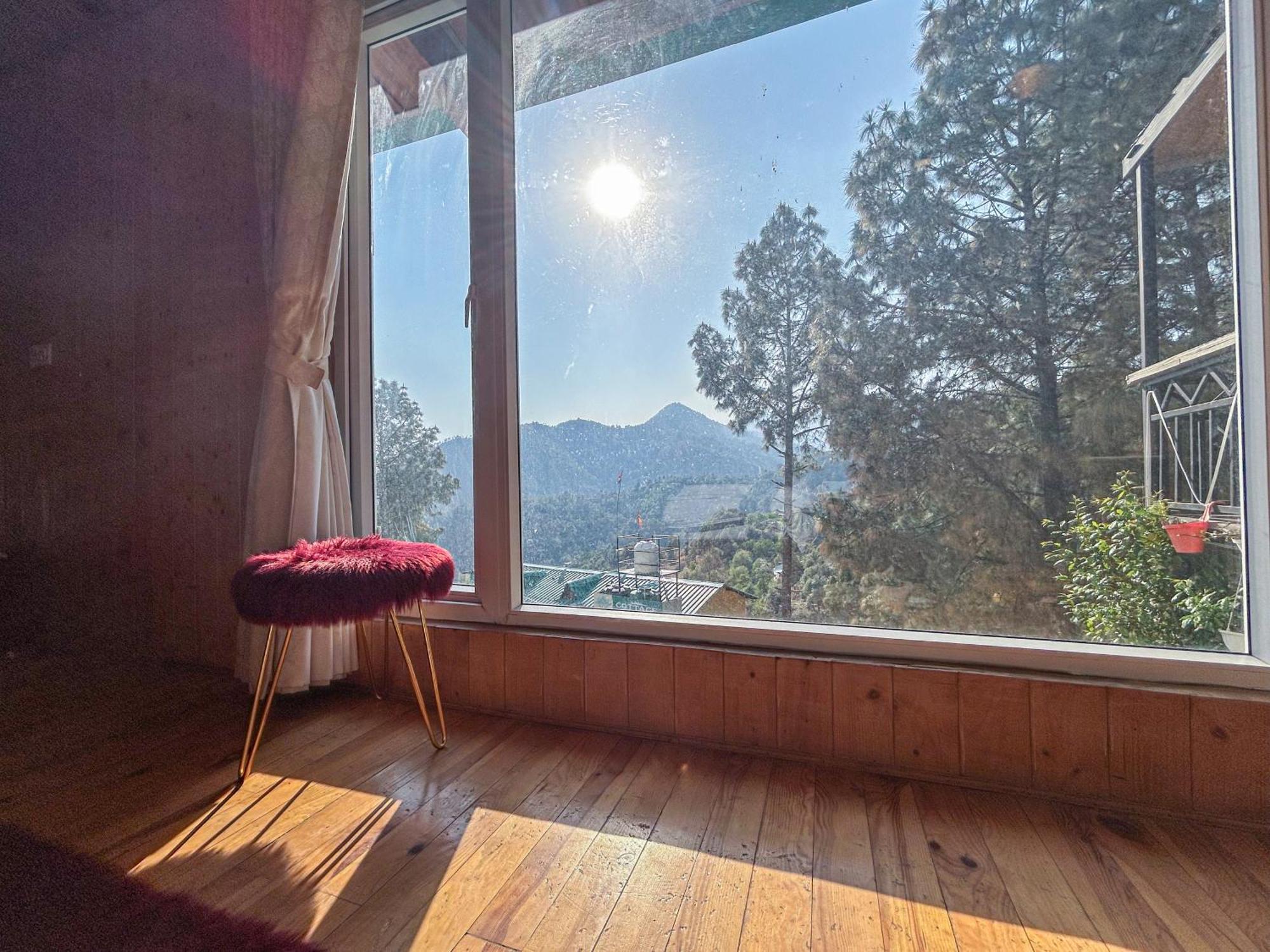 מלון מוקטשוואר Thehimalayanliving Whistling Pines מראה חיצוני תמונה