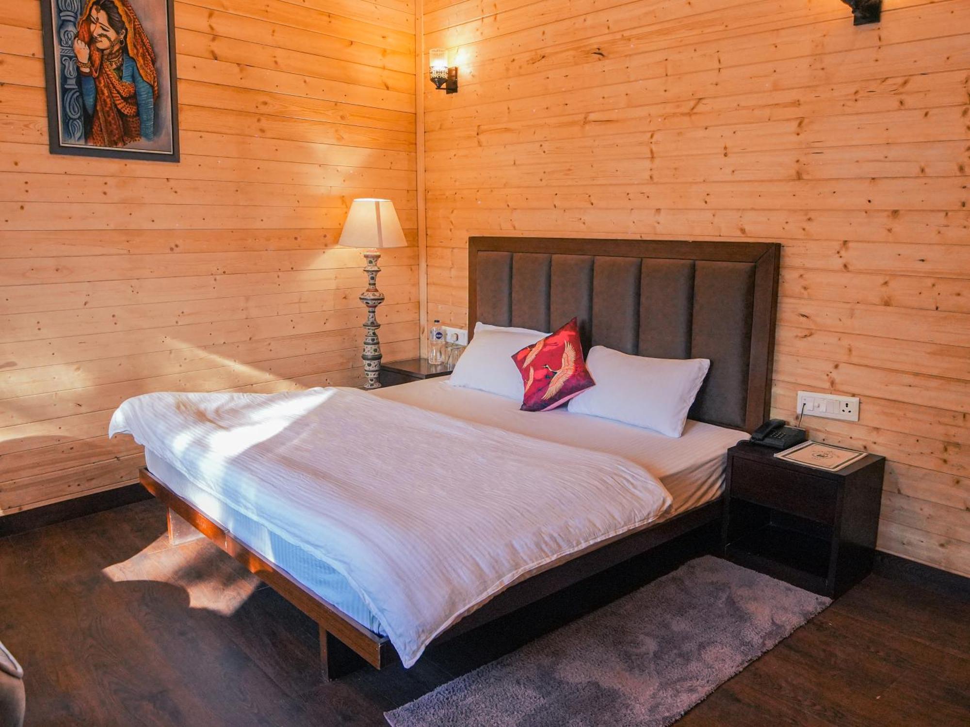 מלון מוקטשוואר Thehimalayanliving Whistling Pines מראה חיצוני תמונה
